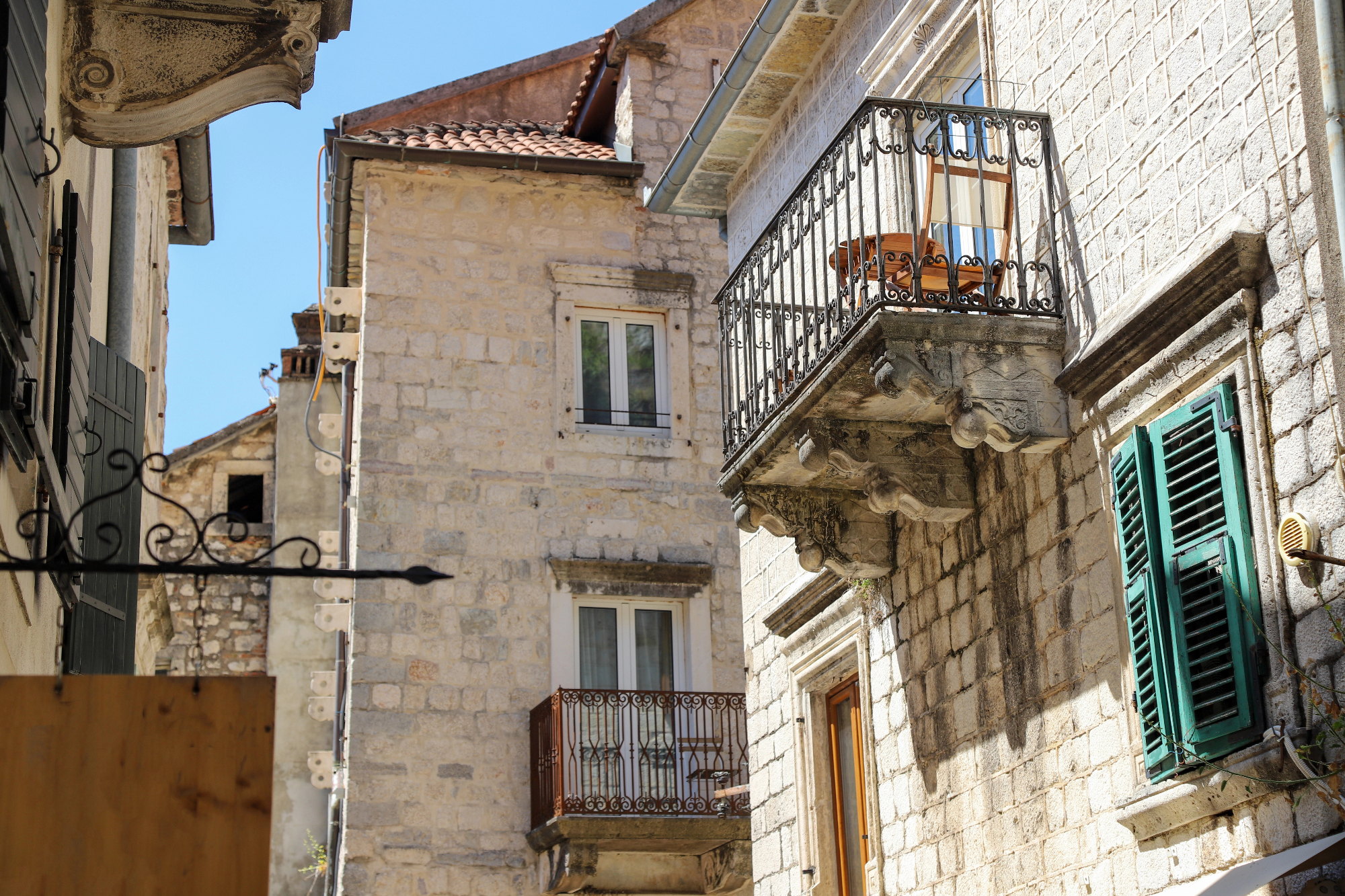 Kako ekipa sjenila Istra spašava terase uz obalu